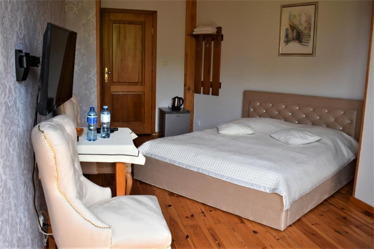 Apartament żabi Dwór